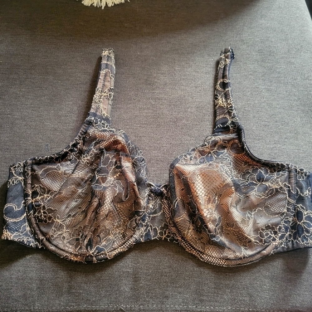 Cacique black and nude lace underwire bra 42D